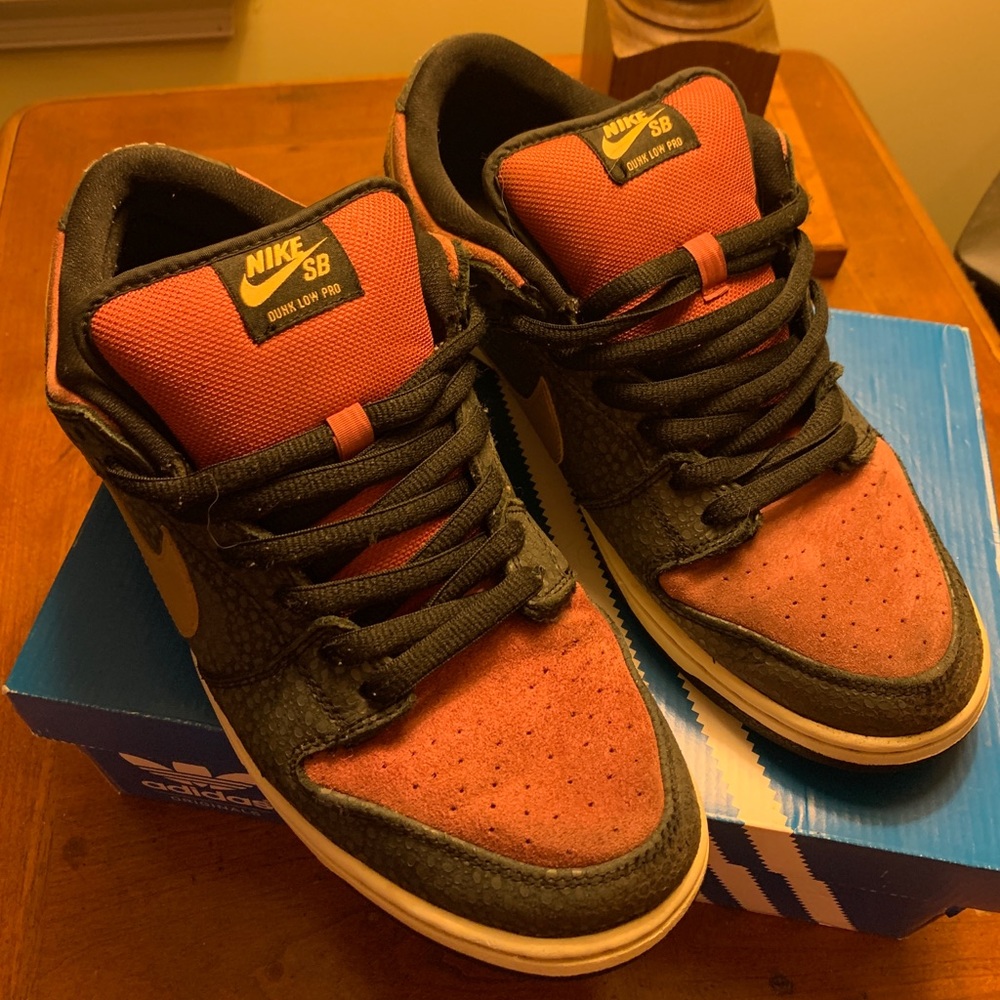 Nike SB Dunk Low “Walk of Fame”